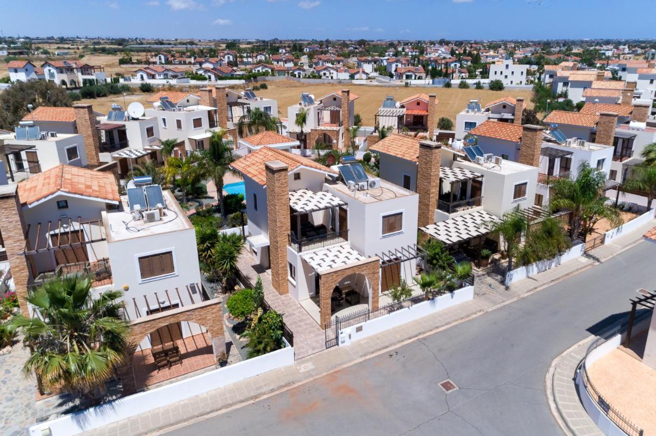 איה נאפה Villa Alexandra By Ezoria Villas מראה חיצוני תמונה